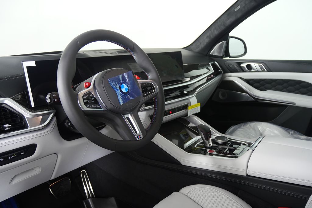 Thumbnail: 2026 BMW X5 - 15