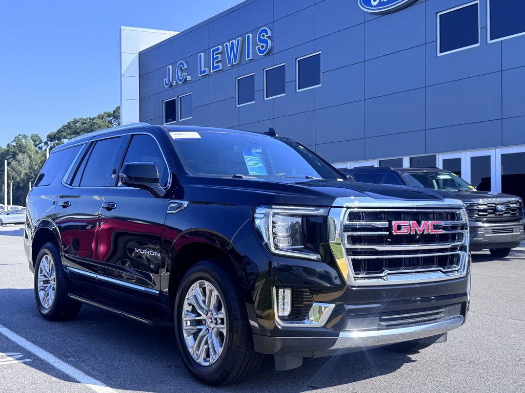 Onyx Black 2022 GMC Yukon SUV / Crossover 4X2