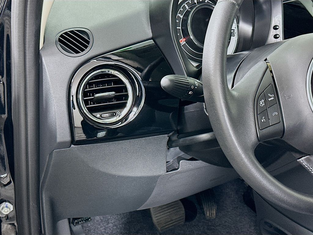 Thumbnail: 2015 Fiat 500 - 10