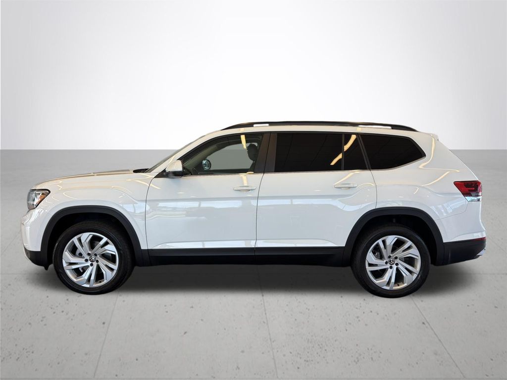 2022 Volkswagen Atlas 3.6L V6 SE w/Technology