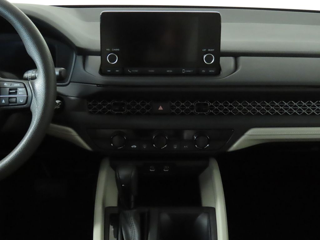 2023 Honda Accord LX 14