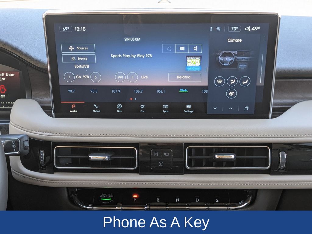 2022 Lincoln Nautilus Reserve