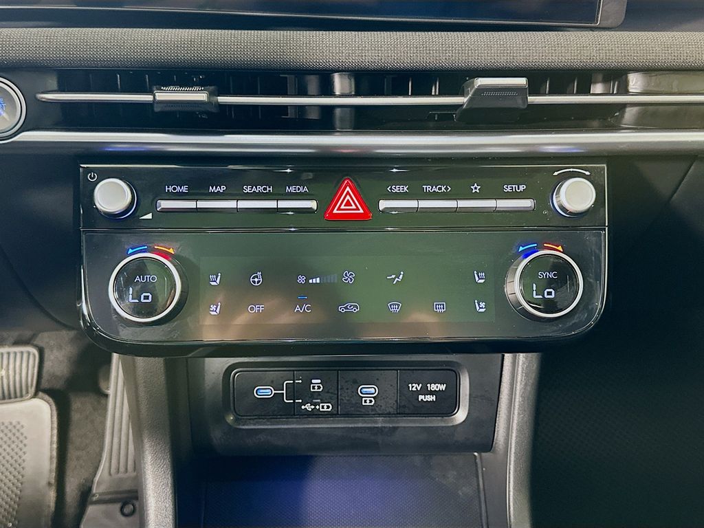 2025 Hyundai Tucson Limited 16