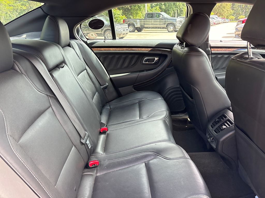 Used 2015 Silver Ford Limited image 28