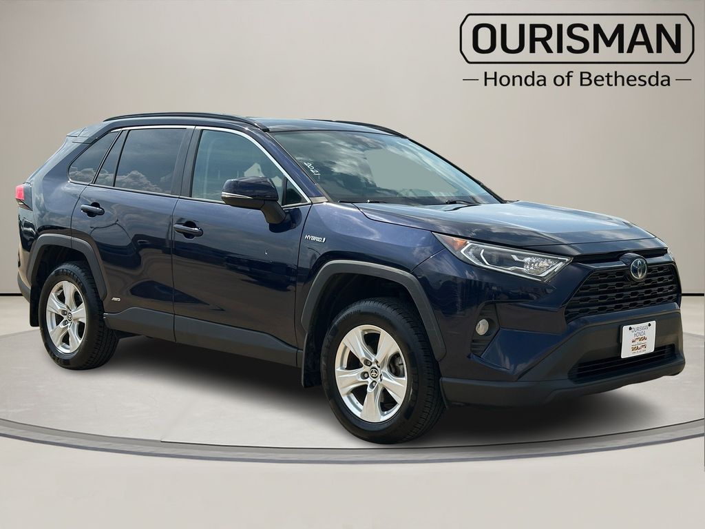 2021 Toyota RAV4 Hybrid XLE