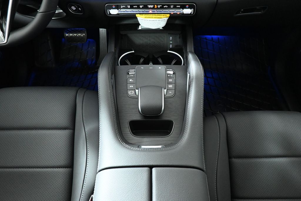 Thumbnail: 2026 Mercedes-Benz GLE - 19