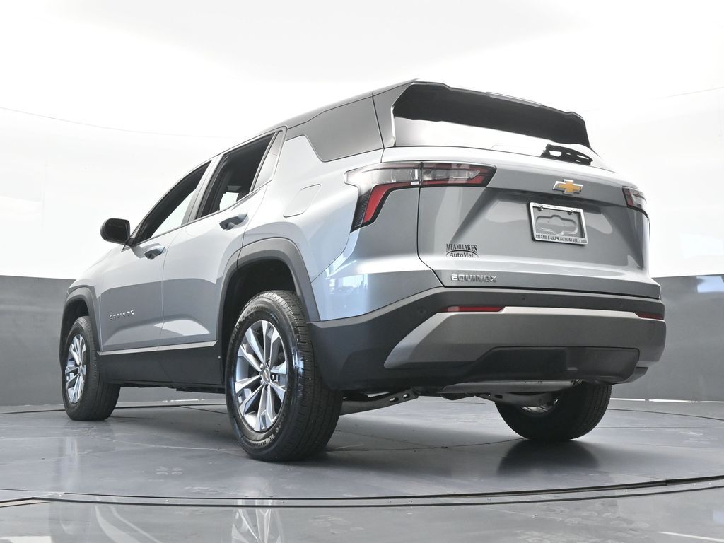 Used 2025 Sterling Gray Metallic Chevrolet LT image 52