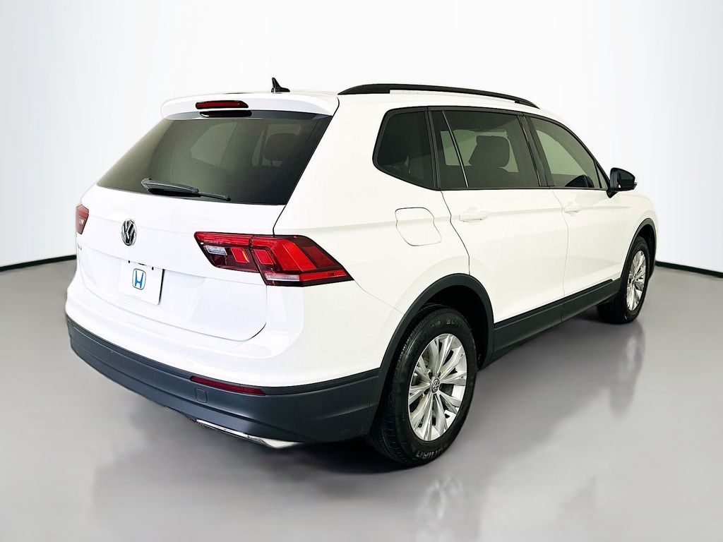 Thumbnail: 2020 Volkswagen Tiguan - 5