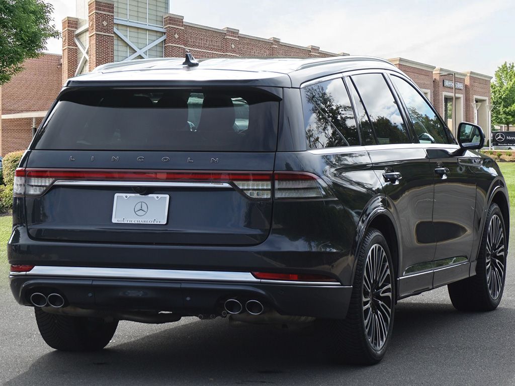 Thumbnail: 2021 Lincoln Aviator - 6