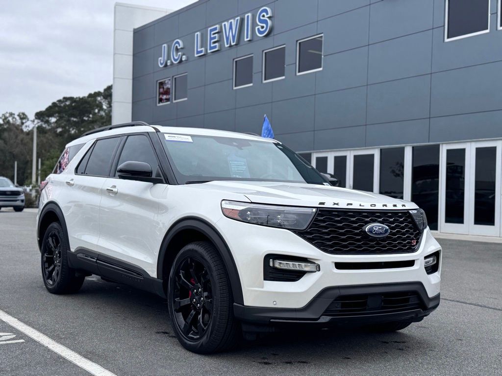 2023 Ford Explorer ST