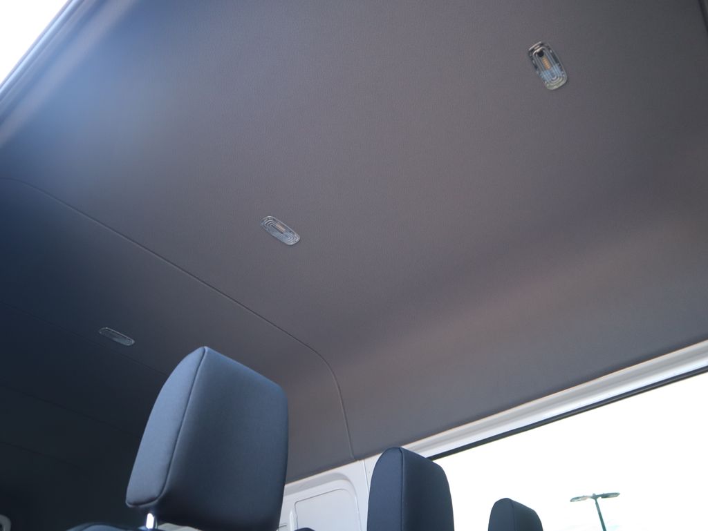 Thumbnail: 2025 Mercedes-Benz Sprinter - 28