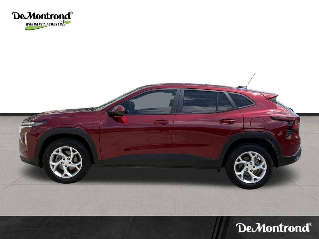 2024 Chevrolet Trax LS - 7