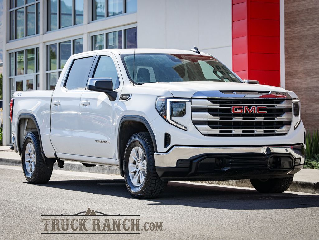 Summit White 2023 GMC Sierra 1500 Pickup Truck Four-Wheel Drive Automatic