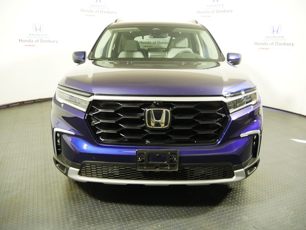 Thumbnail: 2023 Honda Pilot - 2