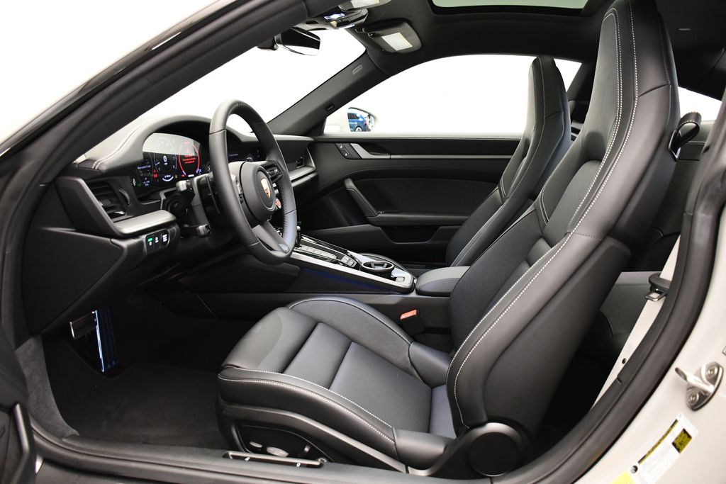 2026 Porsche 911 - Photo 41