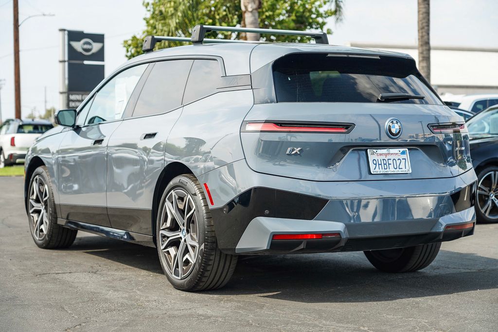 2023 BMW iX xDrive50 6