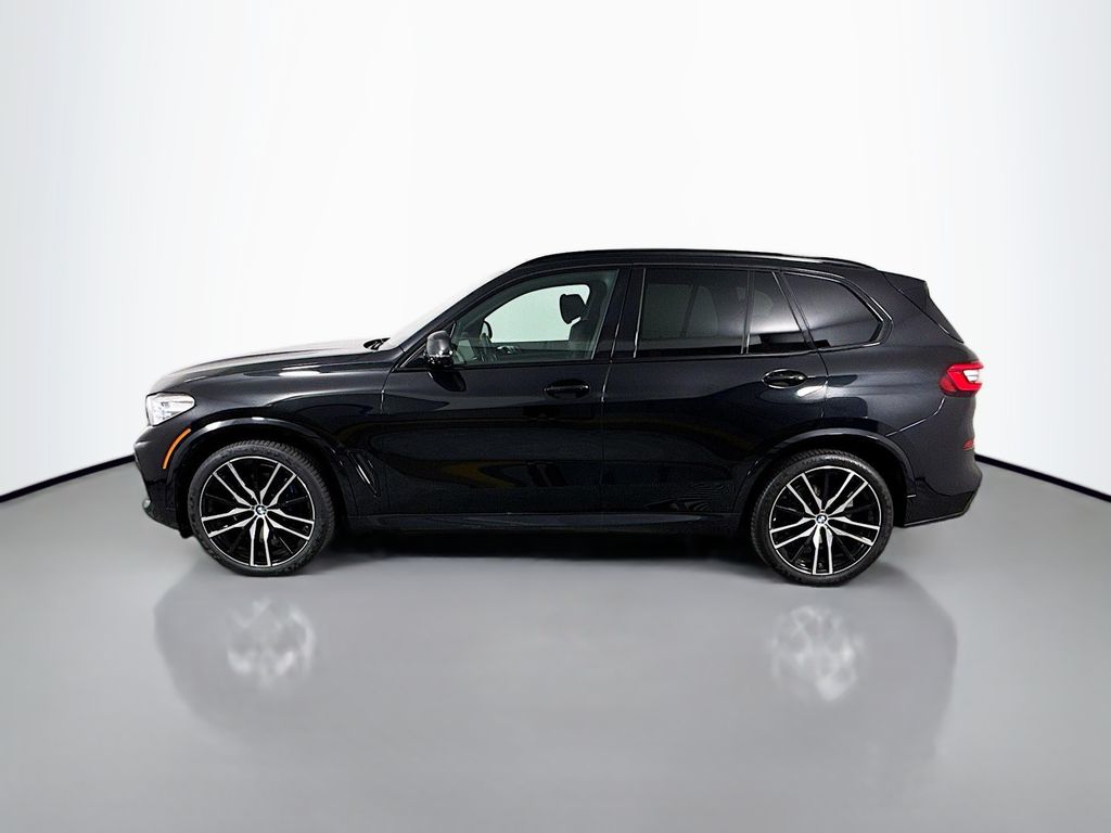 Thumbnail: 2022 BMW X5 - 8