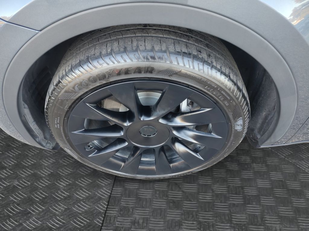 Used Car 2023 Tesla Model Y  Long Range For Sale Under $35,000 In Austin, Texas