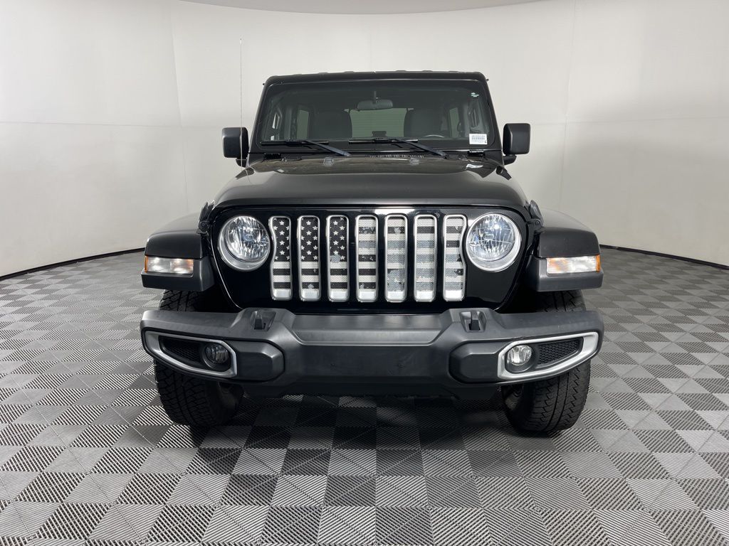 2018 Jeep Wrangler Unlimited Sahara 12