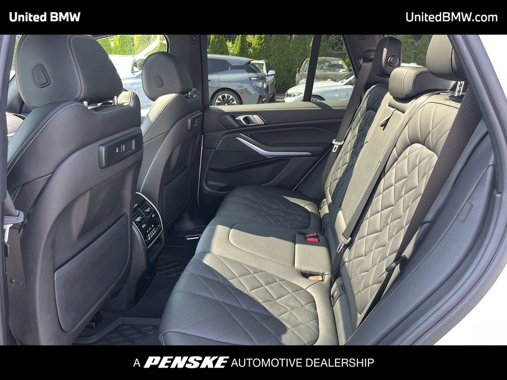 Thumbnail: 2023 BMW X5 - 20