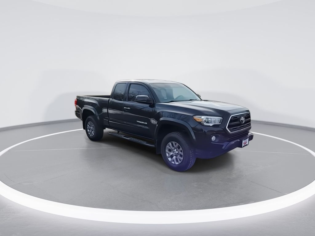 2017 Toyota Tacoma SR5 2