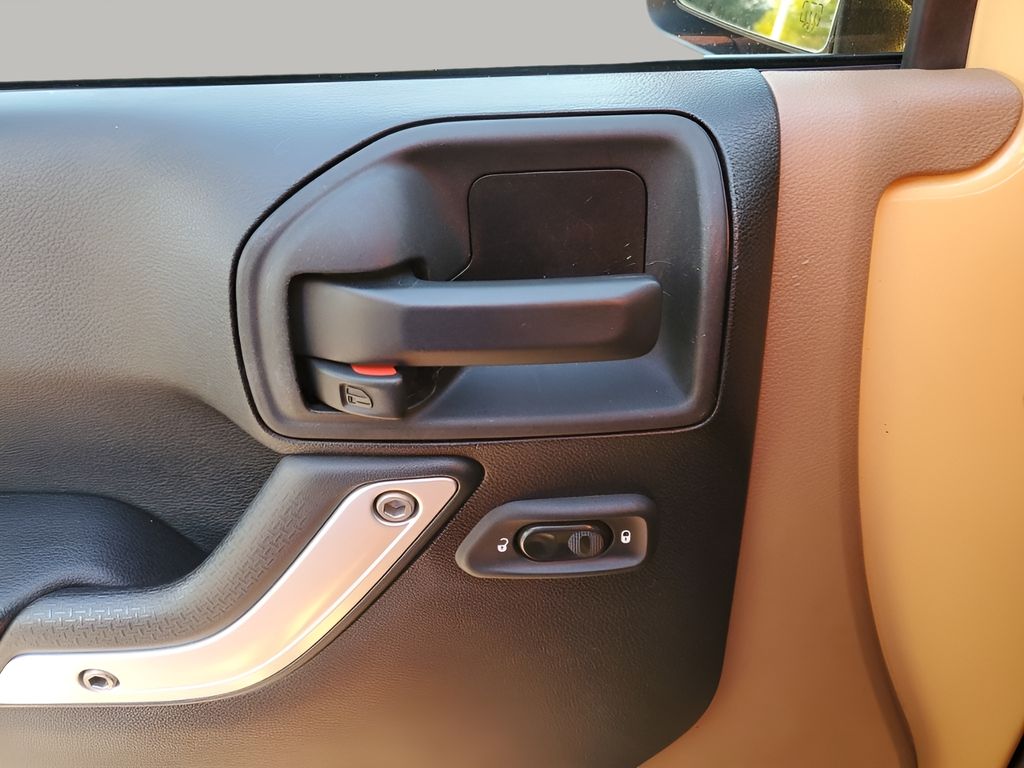 Used Car 2013 Jeep Wrangler  Unlimited Sahara For Sale Under $20,000 In Austin, Texas