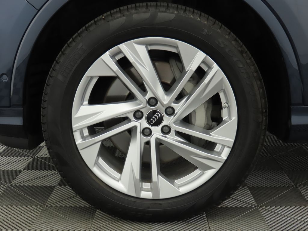 2024 Audi Q7 Premium Plus 31