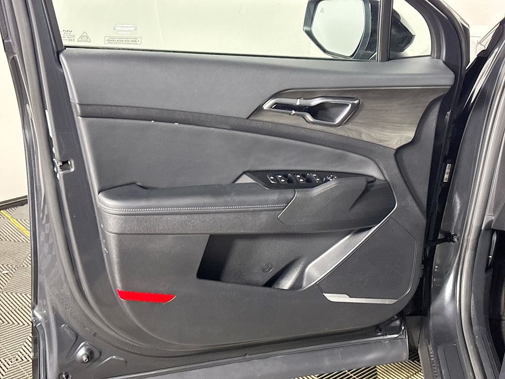 2024 Kia Sportage Plug-In Hybrid X-Line