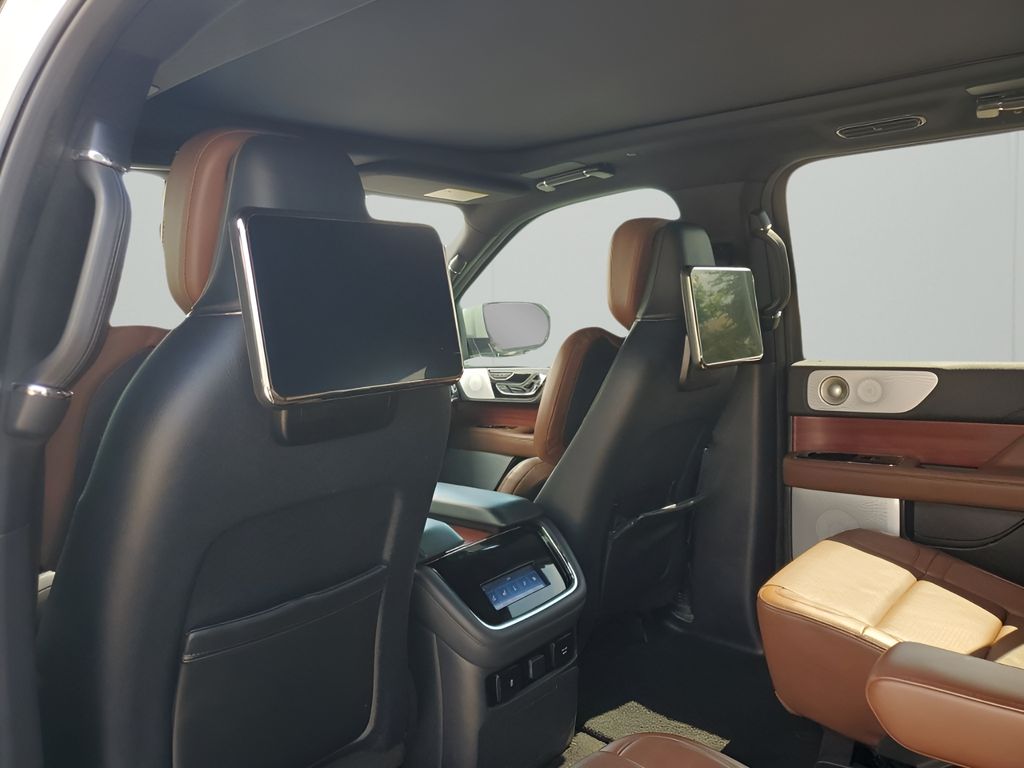 Used Car 2023 Lincoln Navigator  L Reserve For Sale Under $60,000 In Austin, Texas