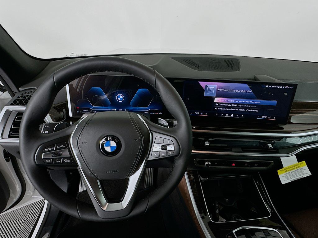 Thumbnail: 2026 BMW X5 - 10