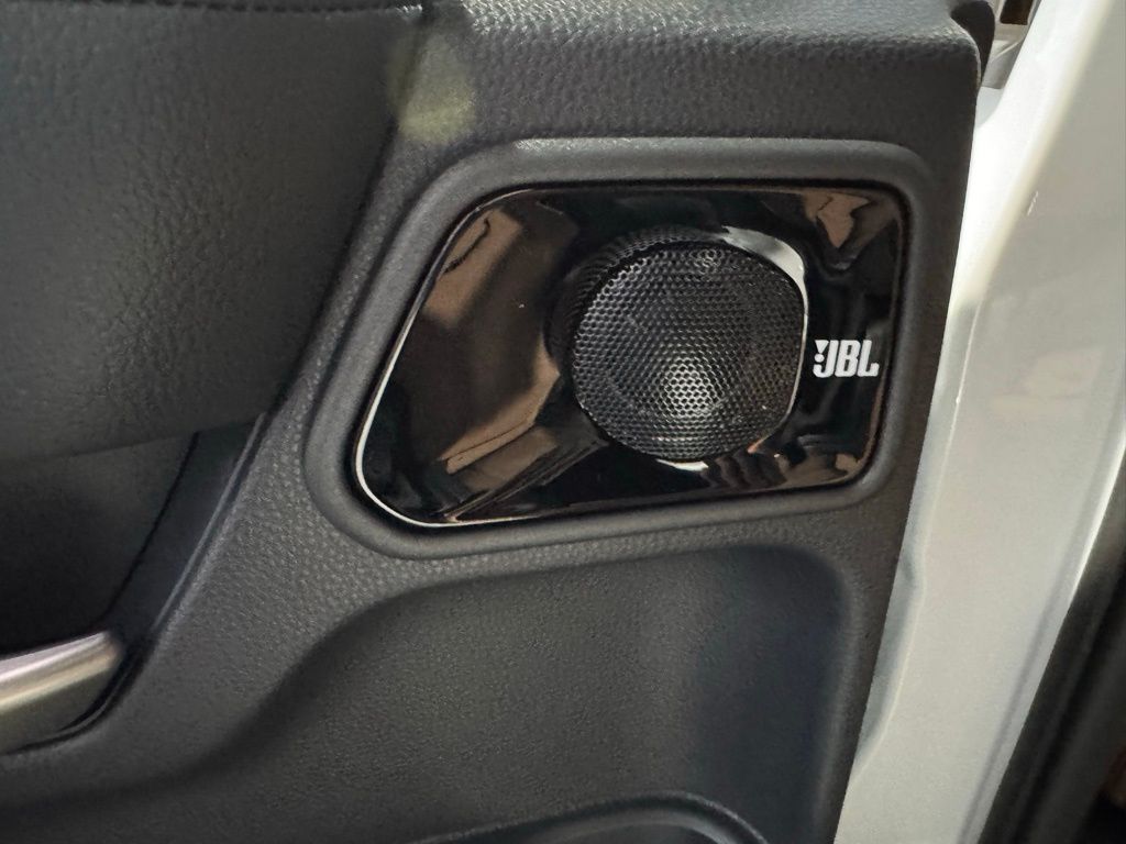 Thumbnail: 2025 Toyota 4Runner - 28