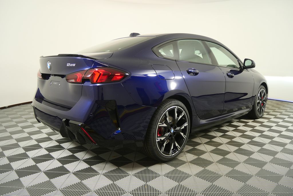 Thumbnail: 2026 BMW 2 Series - 3