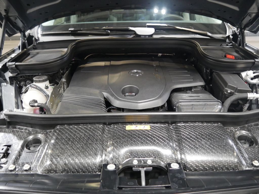 Thumbnail: 2026 Mercedes-Benz GLE - 11