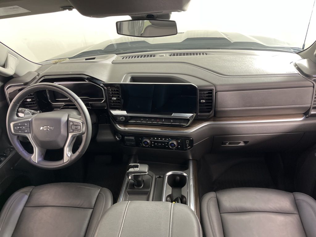 Thumbnail: 2024 Chevrolet Silverado 1500 - 18