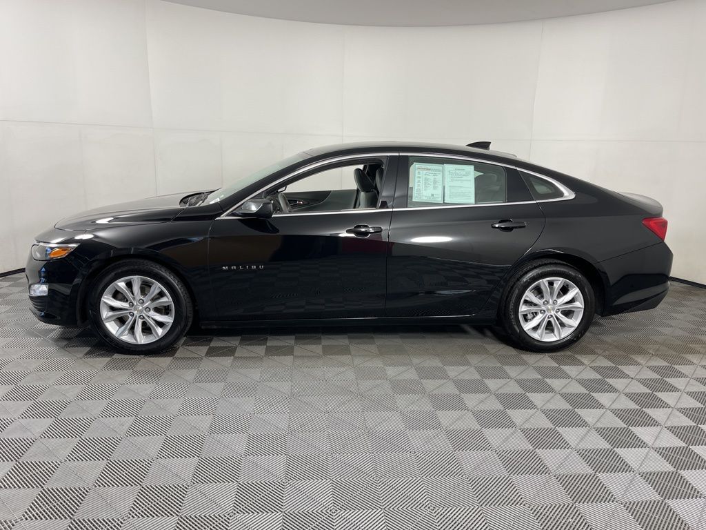 Thumbnail: 2025 Chevrolet Malibu - 2