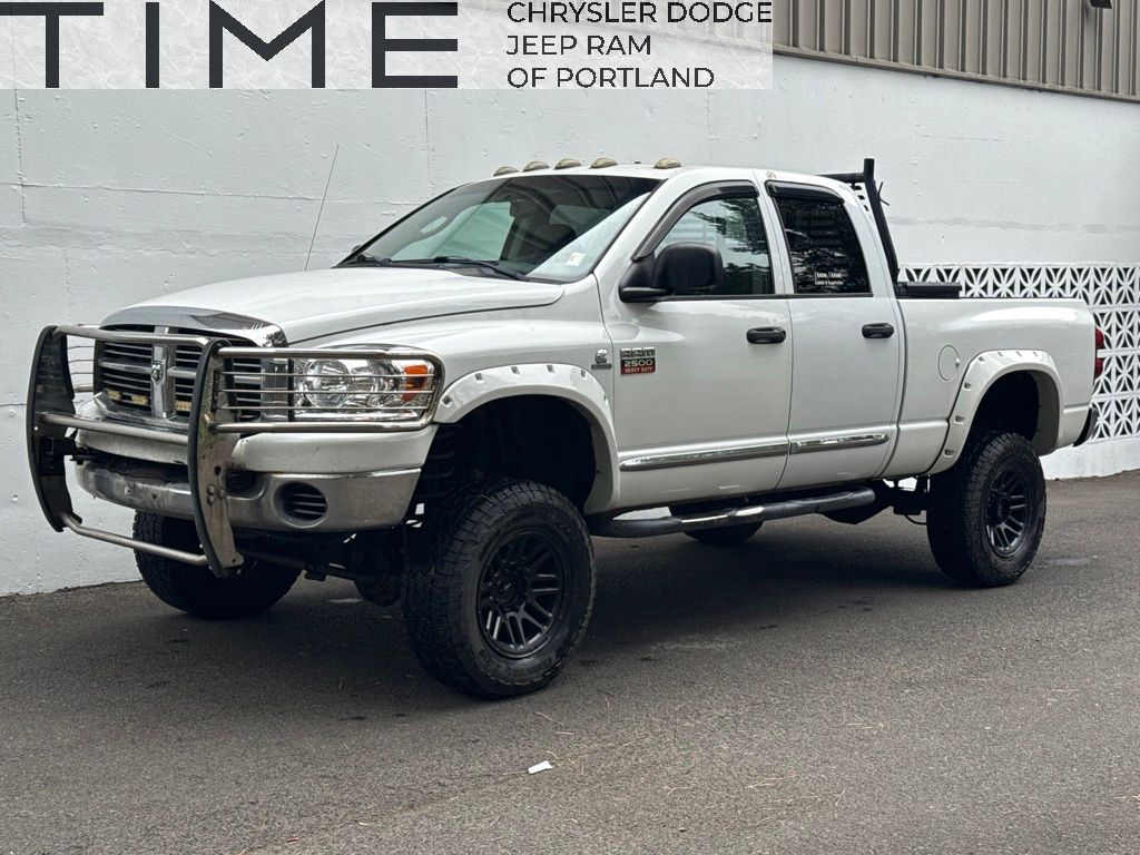 Bright Silver Metallic Clearcoat 2008 Dodge RAM 2500 Pickup Truck Four-Wheel Drive 6-Speed Automatic
