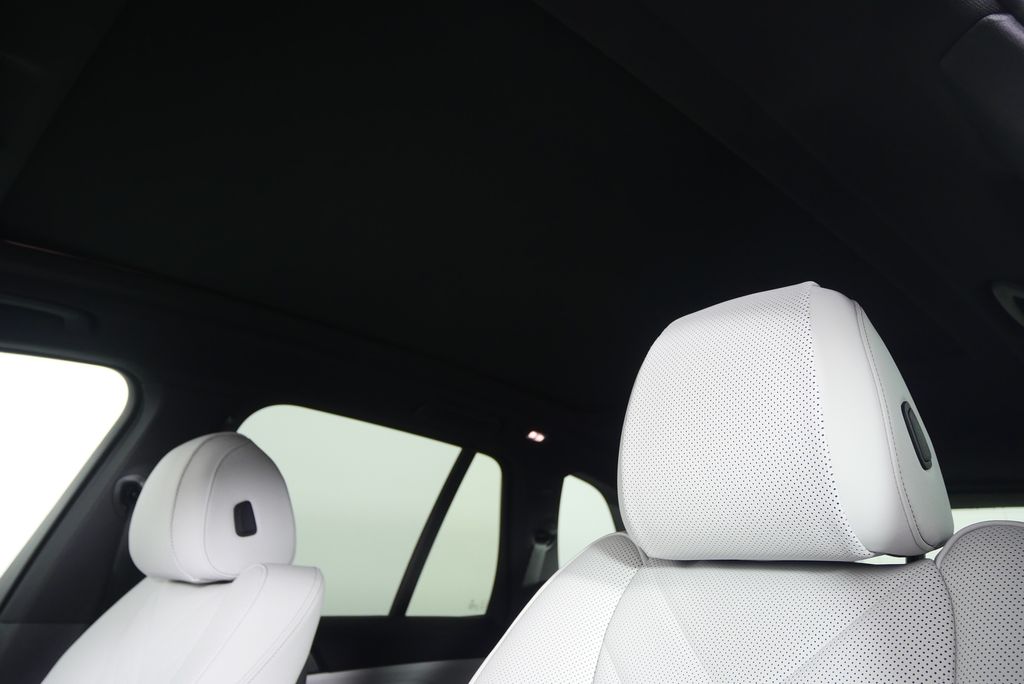2026 BMW X5 sDrive40i 11