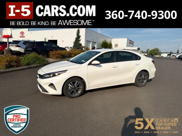 2024 Kia Forte LXS FWD