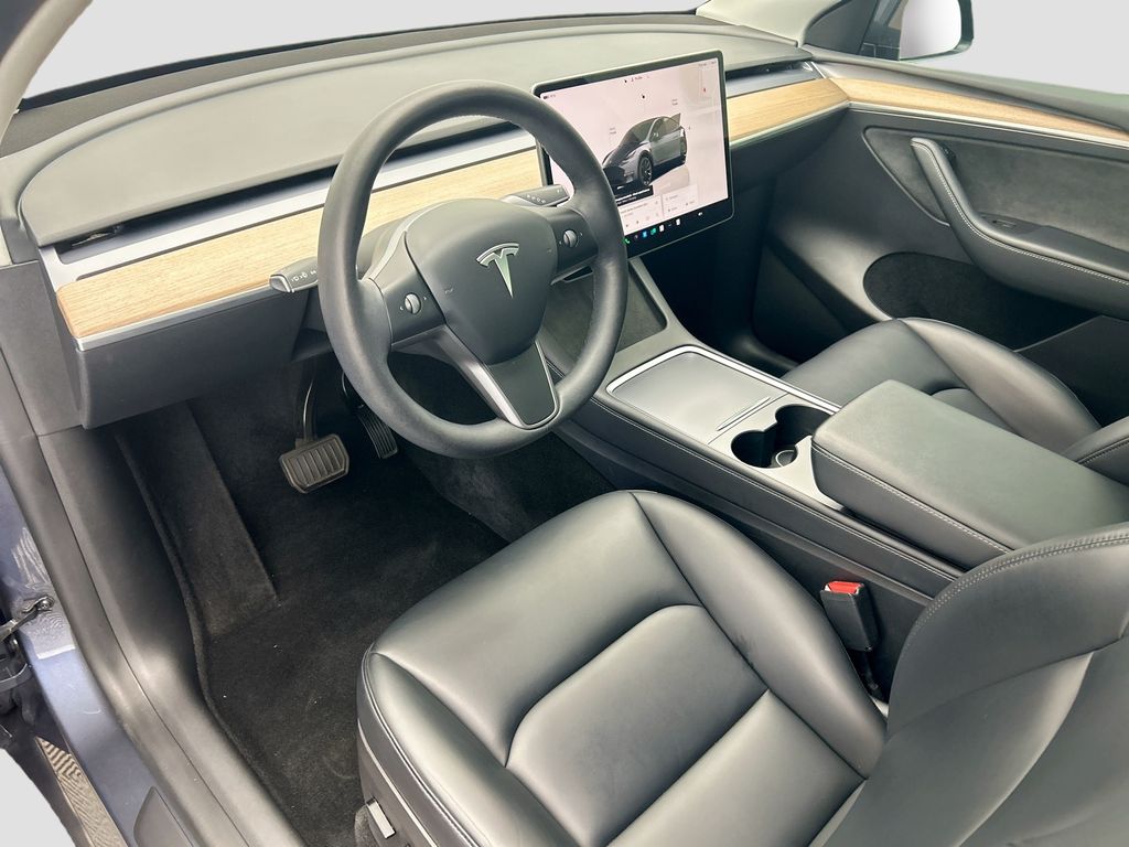 Thumbnail: 2022 Tesla Model Y - 9