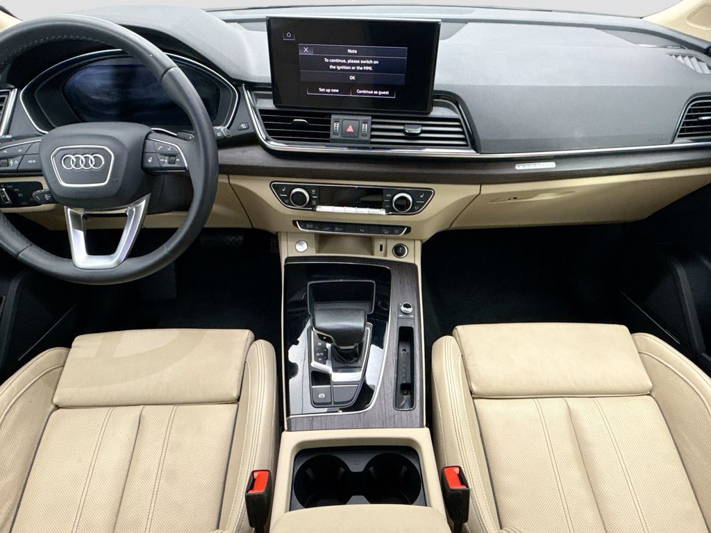 Thumbnail: 2023 Audi Q5 - 13