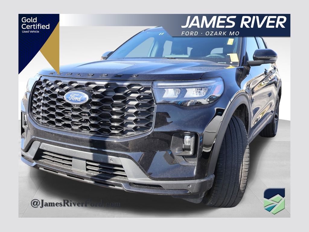 2025 Ford Explorer ST-Line AWD