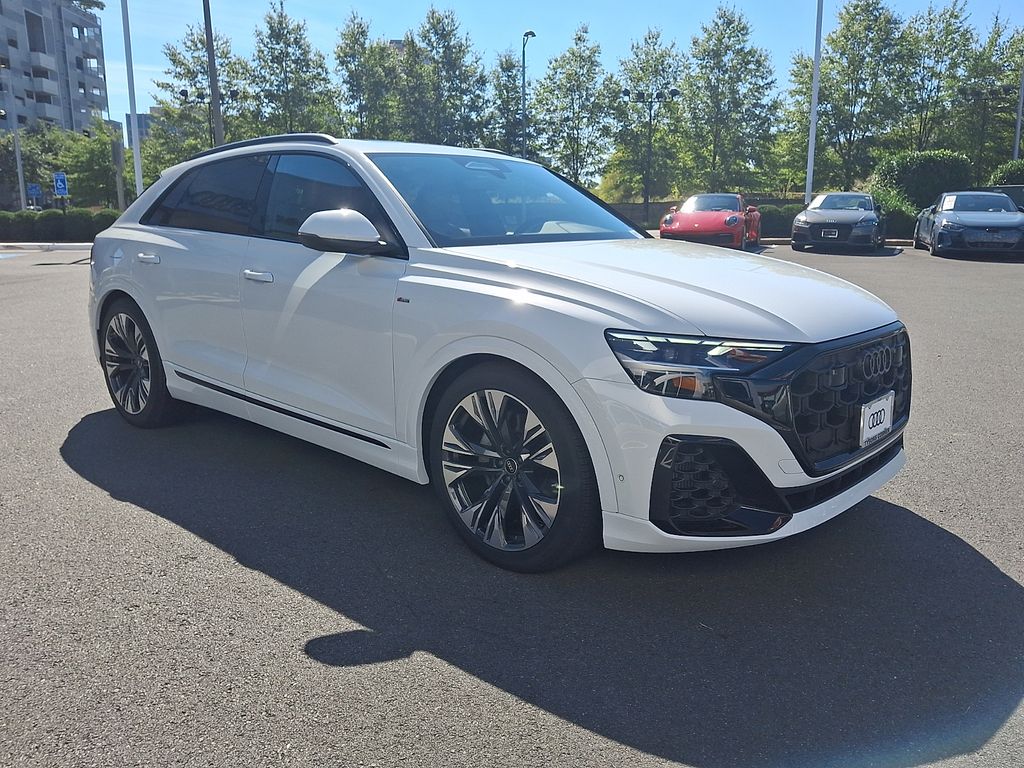 Thumbnail: 2027 Audi Q8 - 2