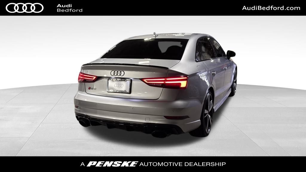 Thumbnail: 2018 Audi RS 3 - 6