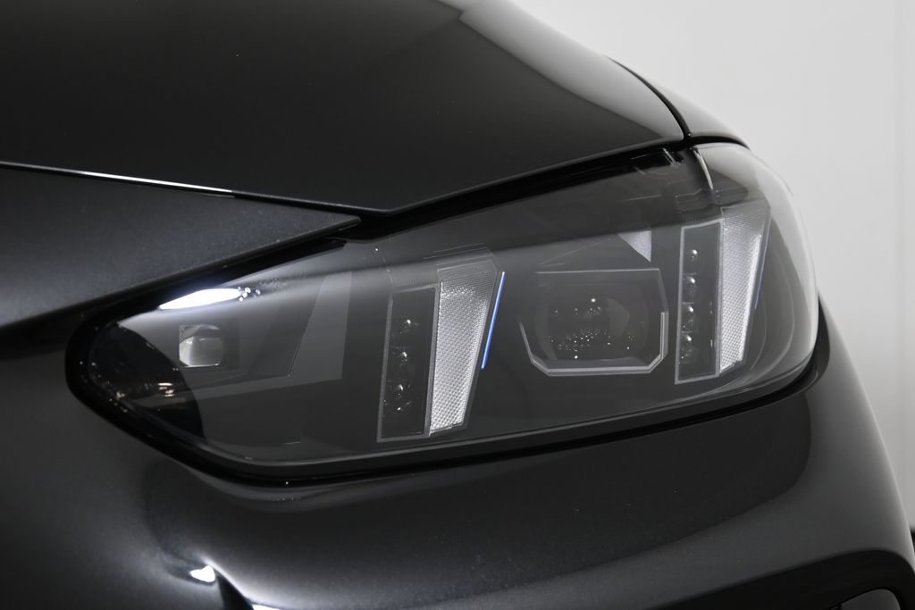 Thumbnail: 2026 BMW 4 Series - 11