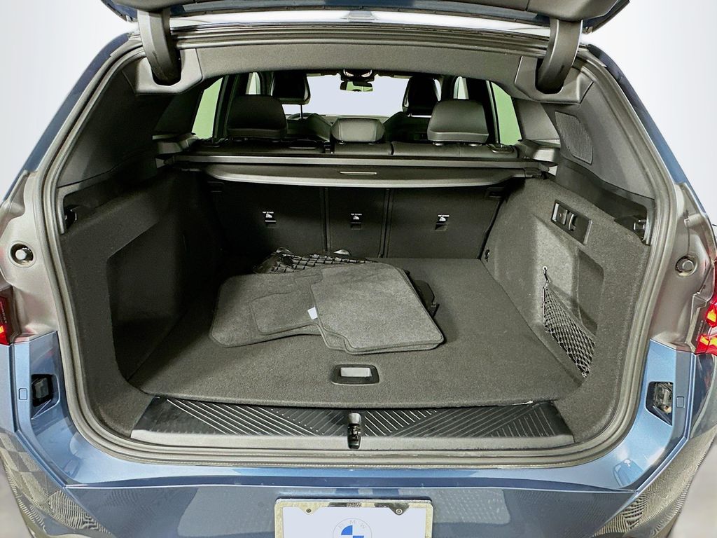 Thumbnail: 2025 BMW X3 - 25