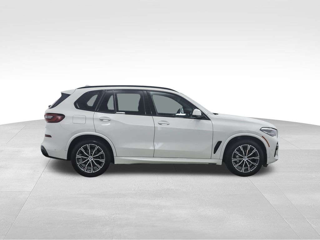 2022 BMW X5 xDrive40i 6