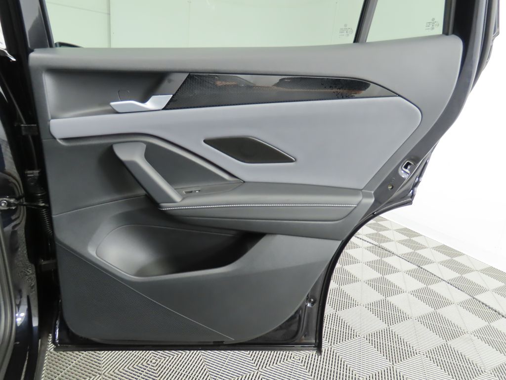 2025 Volkswagen Tiguan SE R-Line Black 28