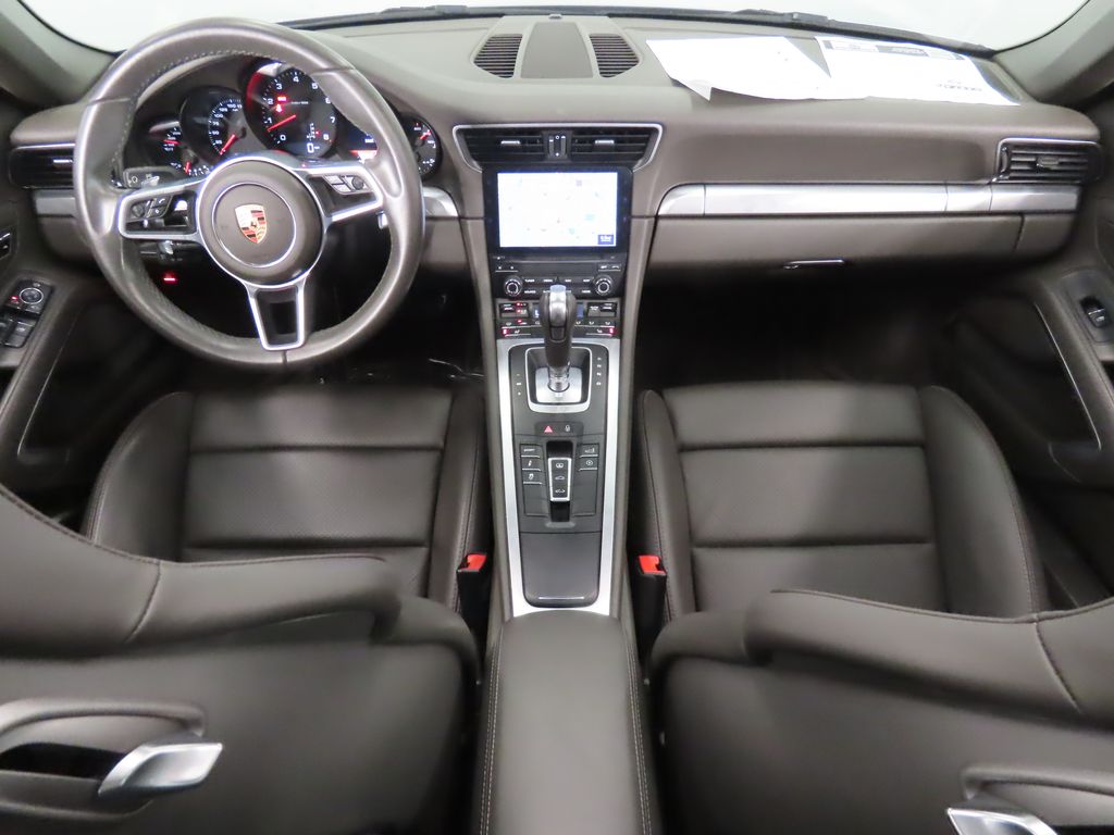 Thumbnail: 2017 Porsche 911 - 14