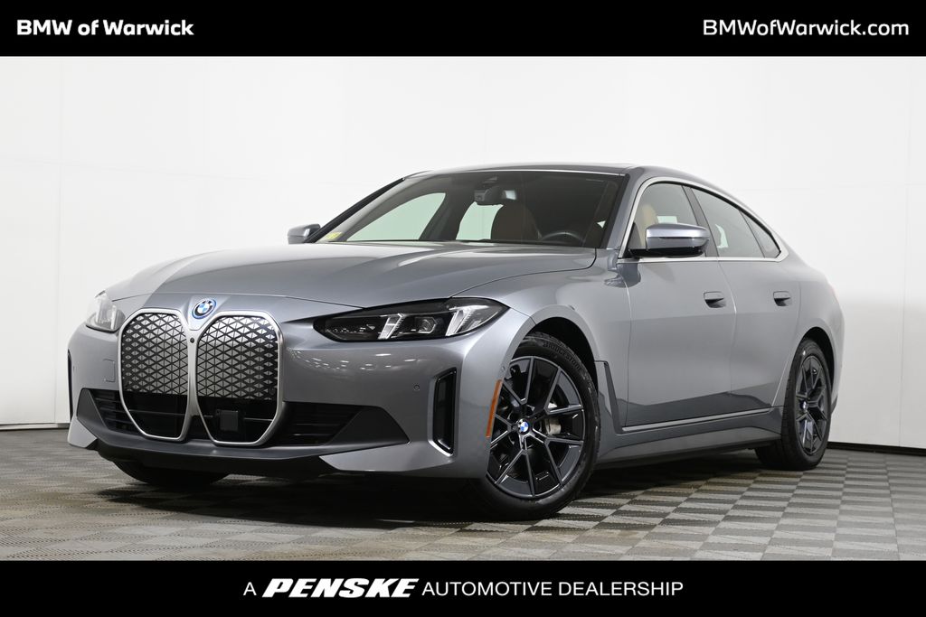 Thumbnail: 2025 BMW i4 - 1