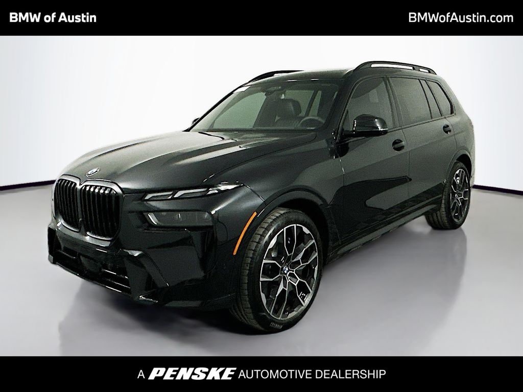 2025 BMW X7 xDrive40i Hero Image